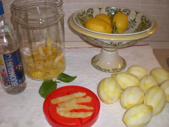 10003908_212828128916538_114003466_n