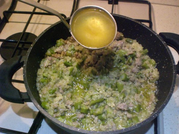 10385483_304639819735368_2963749098784407401_n