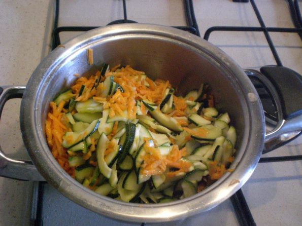 10615474_250859215113429_8797994521293582494_n