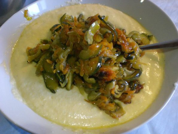 10620720_250859325113418_8751220700505170622_n