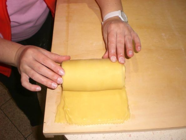 1511466_294396587426358_2455832757460228908_n