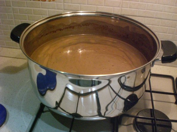 1960103_211345345731483_1411026882_n