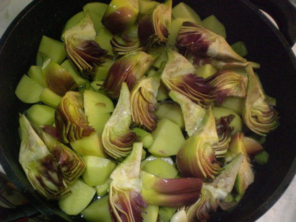 996108_315074382025245_2459712647261150050_n