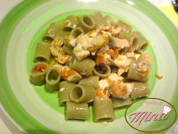 mezze maniche integrali con salmone