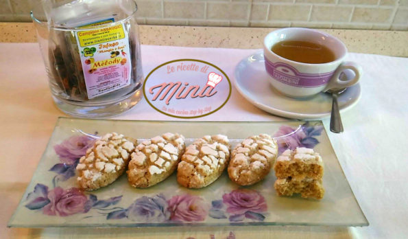 biscottini-tisana-per-una-dolce-notte