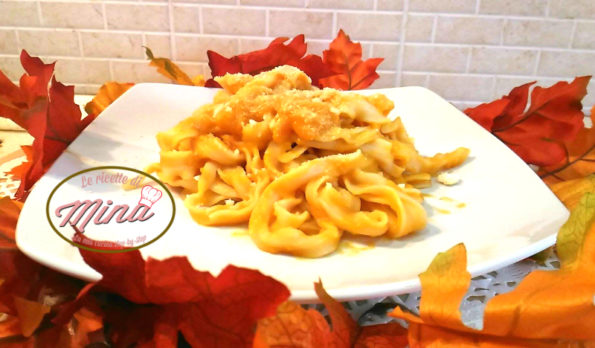 Ricciarelle light condite al pesto di zucca