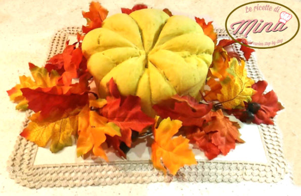 Pane alla zucca e zaferano