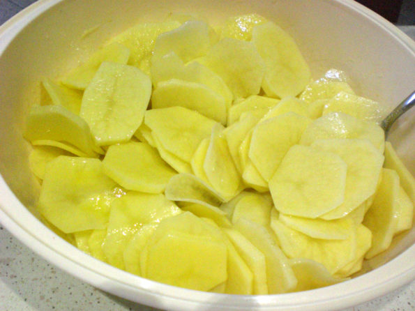 Teglia di patate esagerate - Le ricette di Mina