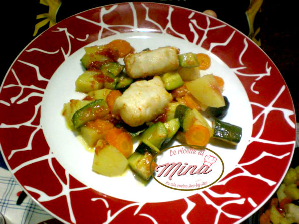 Filetti di nasello con dadolata di verdure