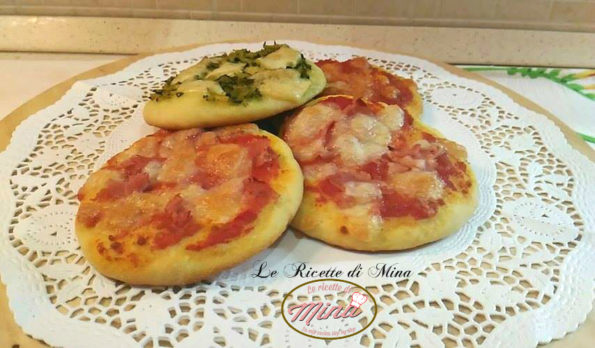 Pizzette da pizzeria rotonde