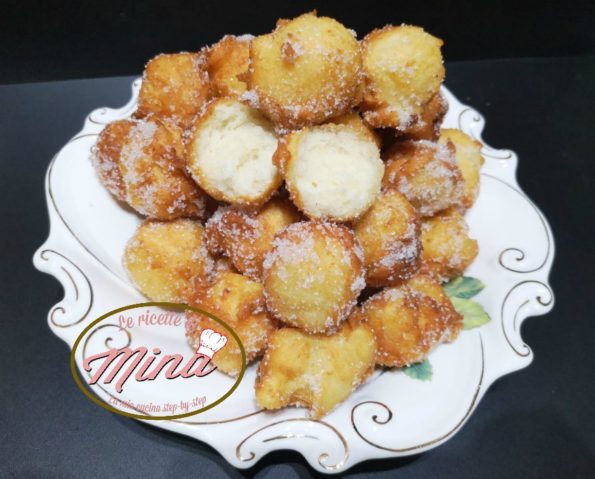 Nuvolette dolci di albumi e ricotta