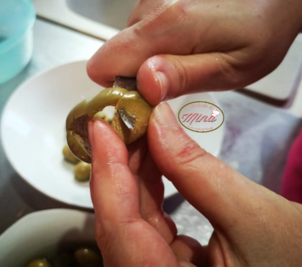 taglio dell'oliva ascolana