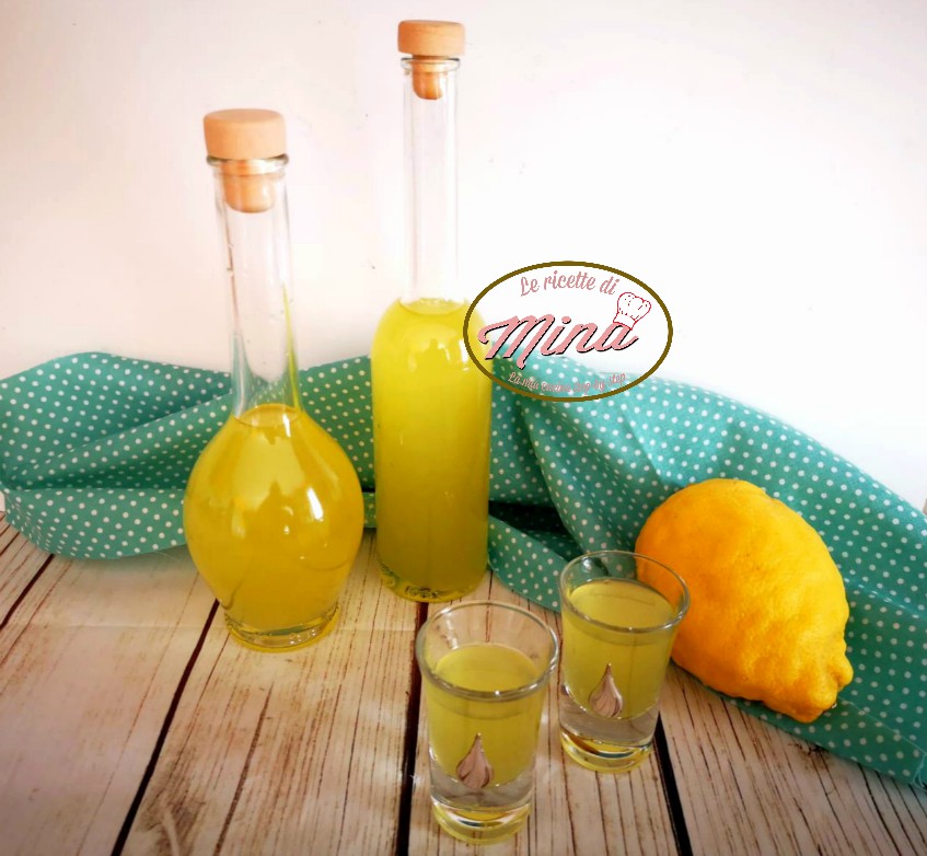 Limoncello fatto in casa by Mina