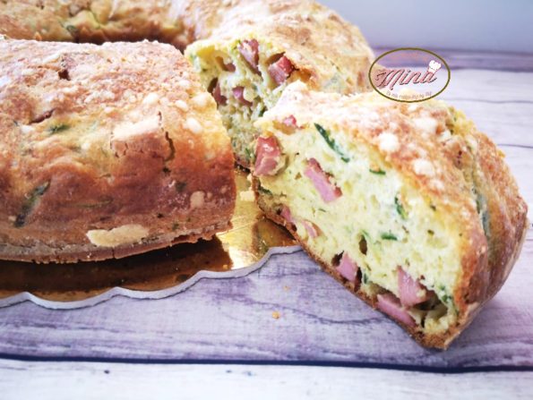 Ciambella salata alle zucchine