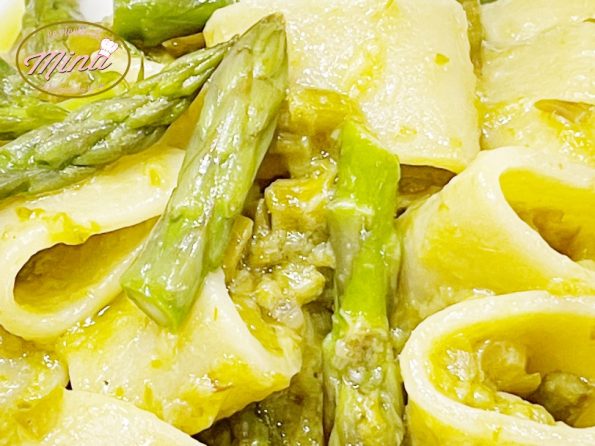 Paccheri cremosi con asparagi