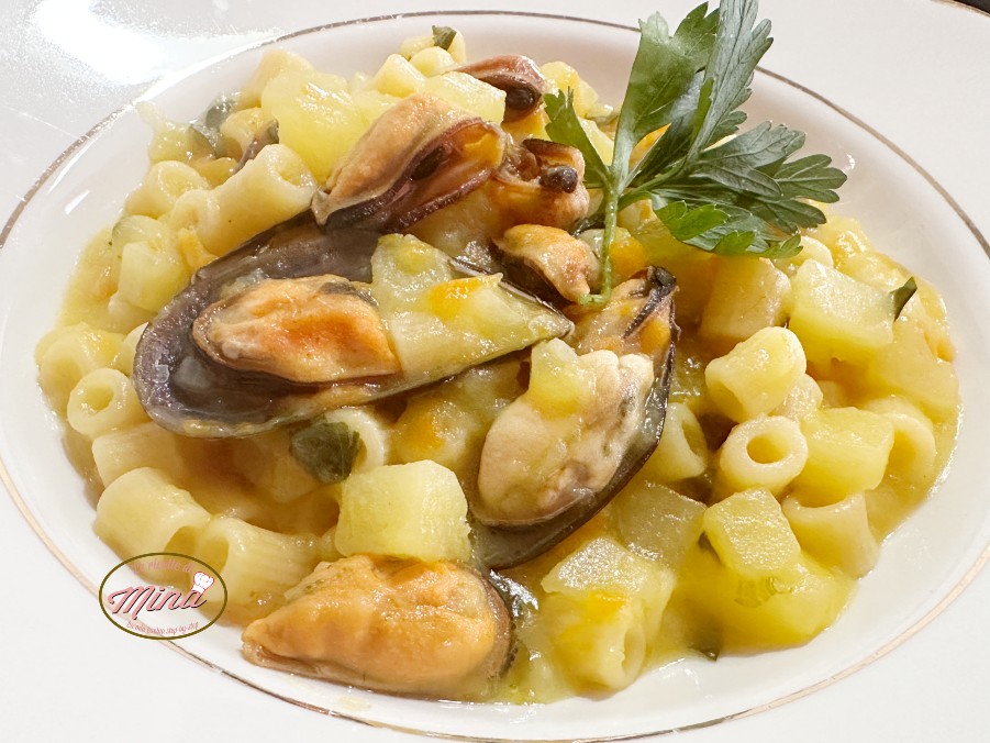 Pasta patate e cozze cremosa