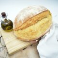 Pane in pentola di ghisa: il trucco per la crosta croccante