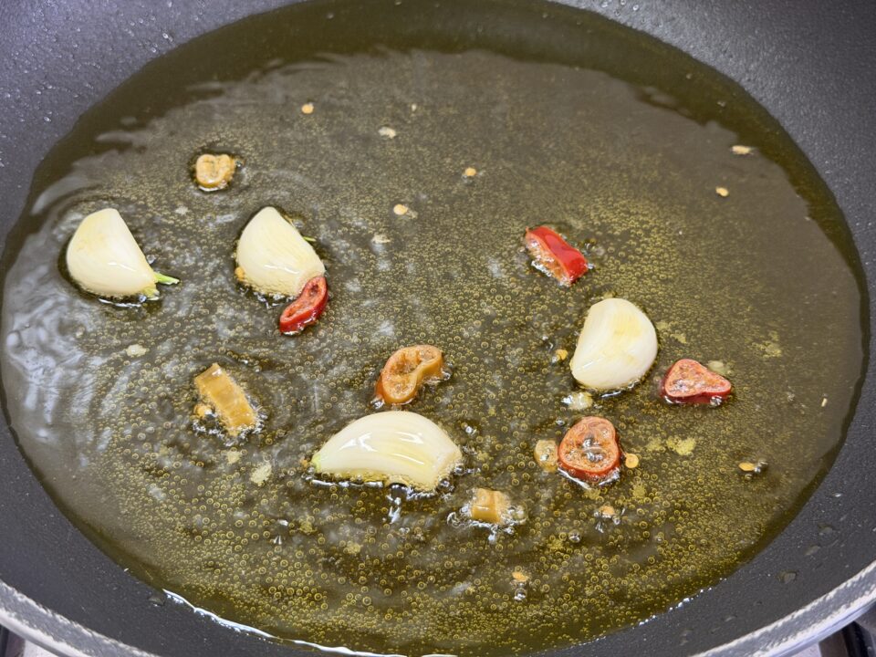 Pasta con tonno fresco